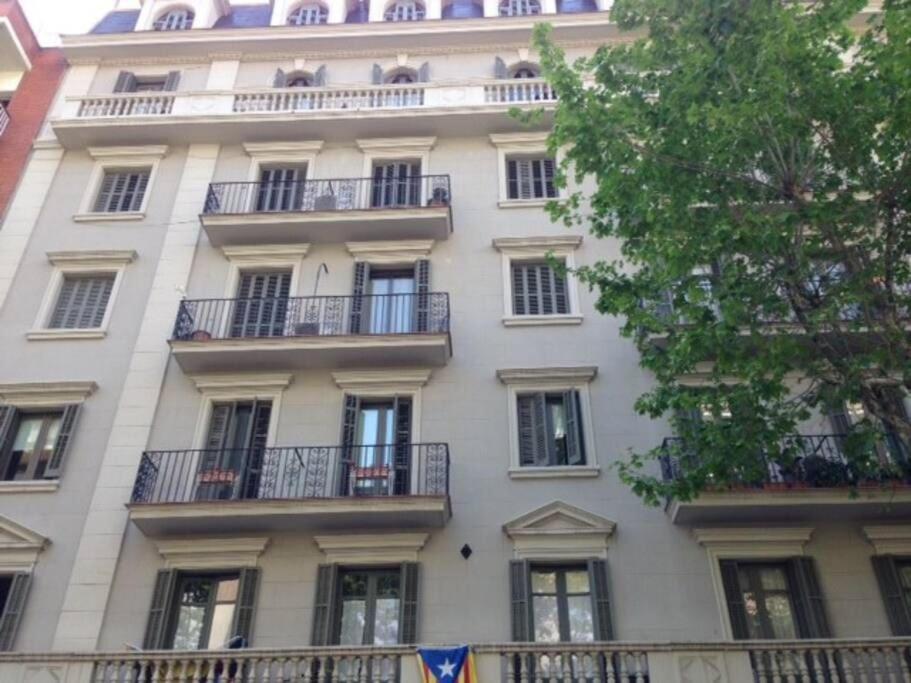 Canela Homes Barcelona Bailen Esterno foto