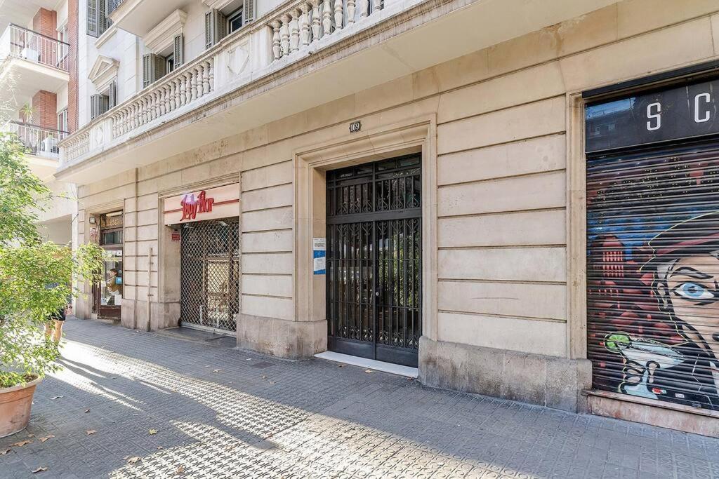 Canela Homes Barcelona Bailen Esterno foto